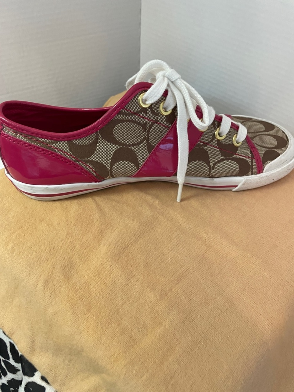 Coach Monogram Low-Top Sneakers with Pink Trim - Picture 7 of 11